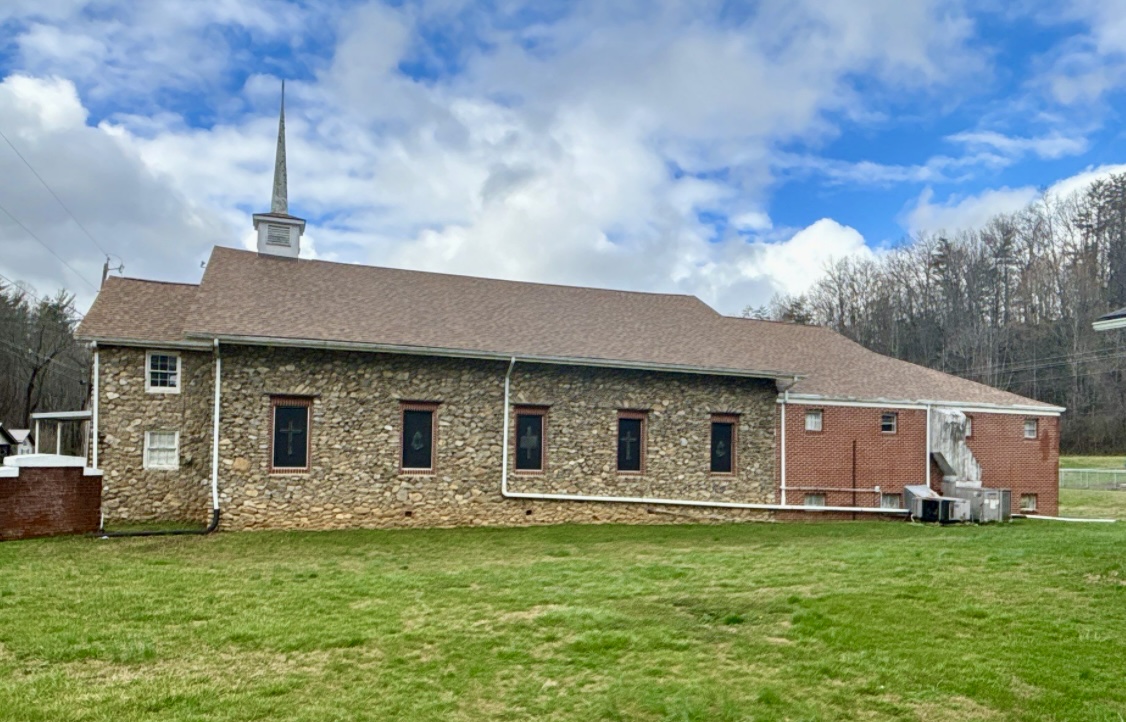 Church Roof Replacement in Erwin, TN after windstorm in Eastern TN Thumbnail