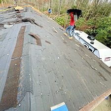 Detach-Garage-Roof-Replacement-Project-in-Unicoi-Tennessee 5