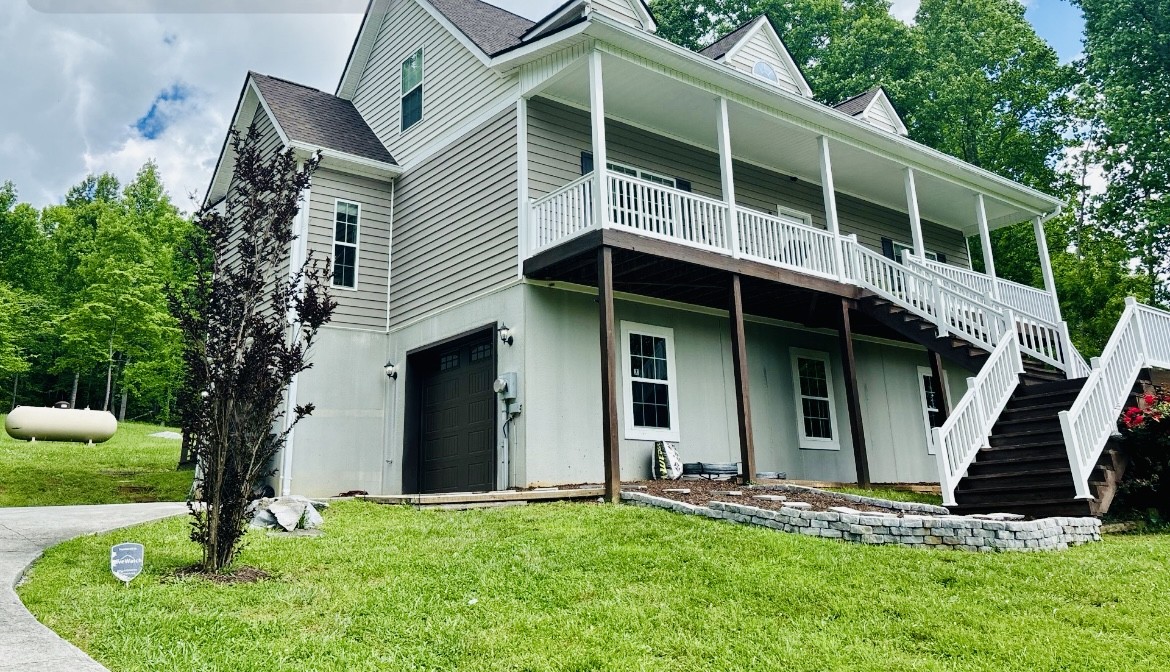 Insurance Roof Replacement After Wind Damage in Jonesborough, TN Thumbnail